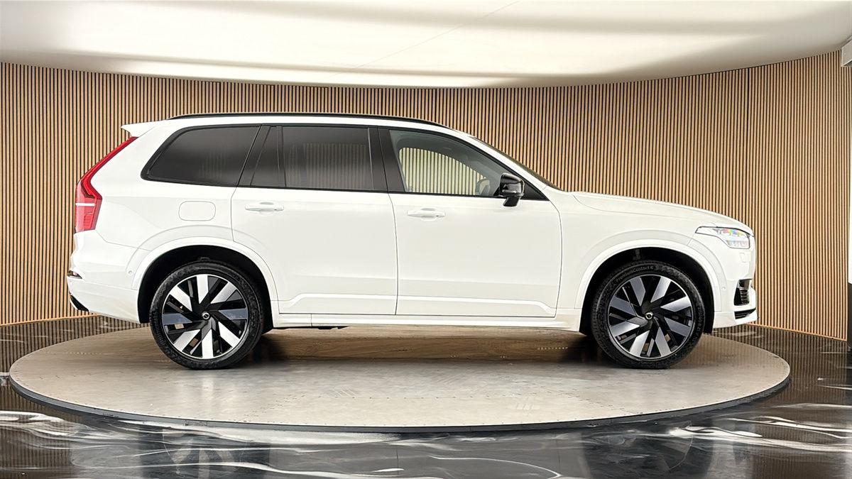 Volvo XC90 Image 16