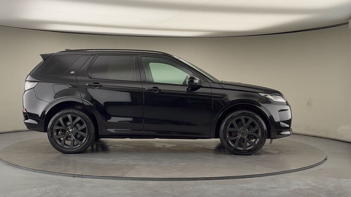 Land Rover Discovery Sport Image 16