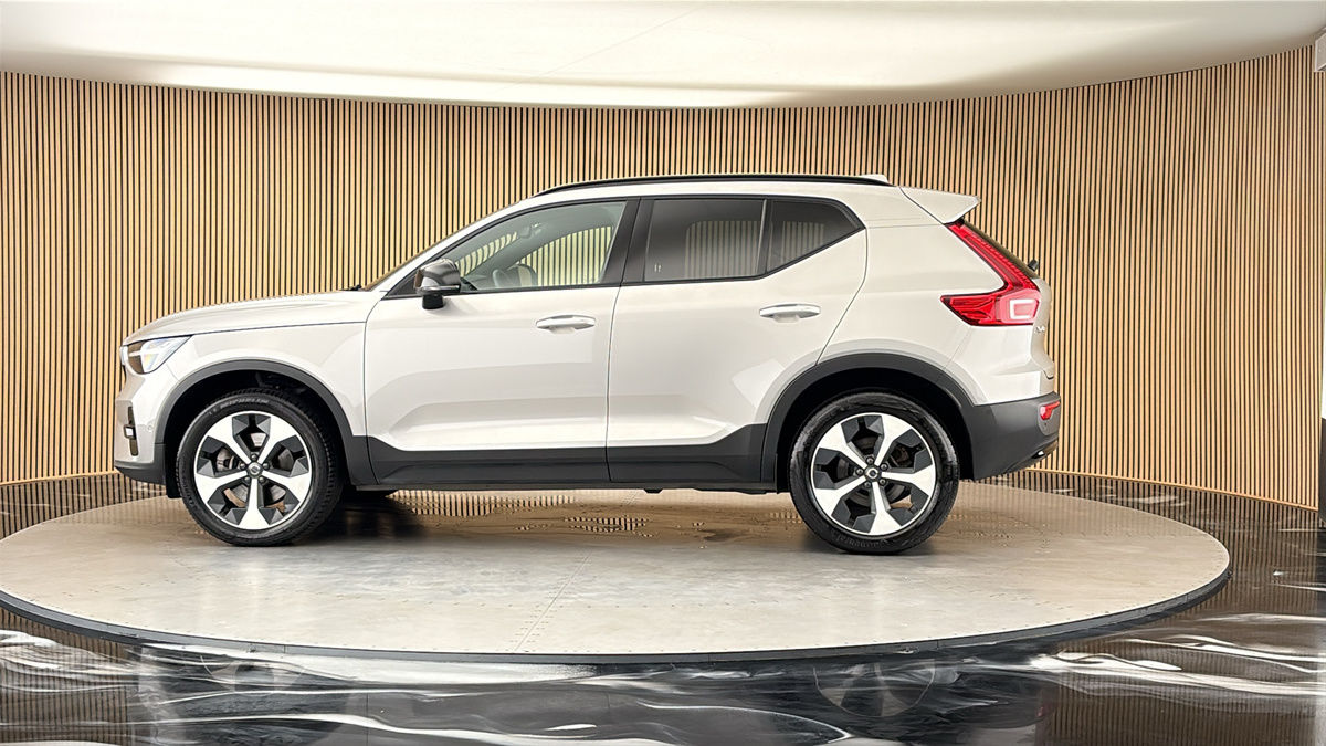 More views of Volvo XC40