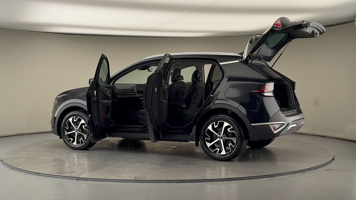 More views of Kia Sportage