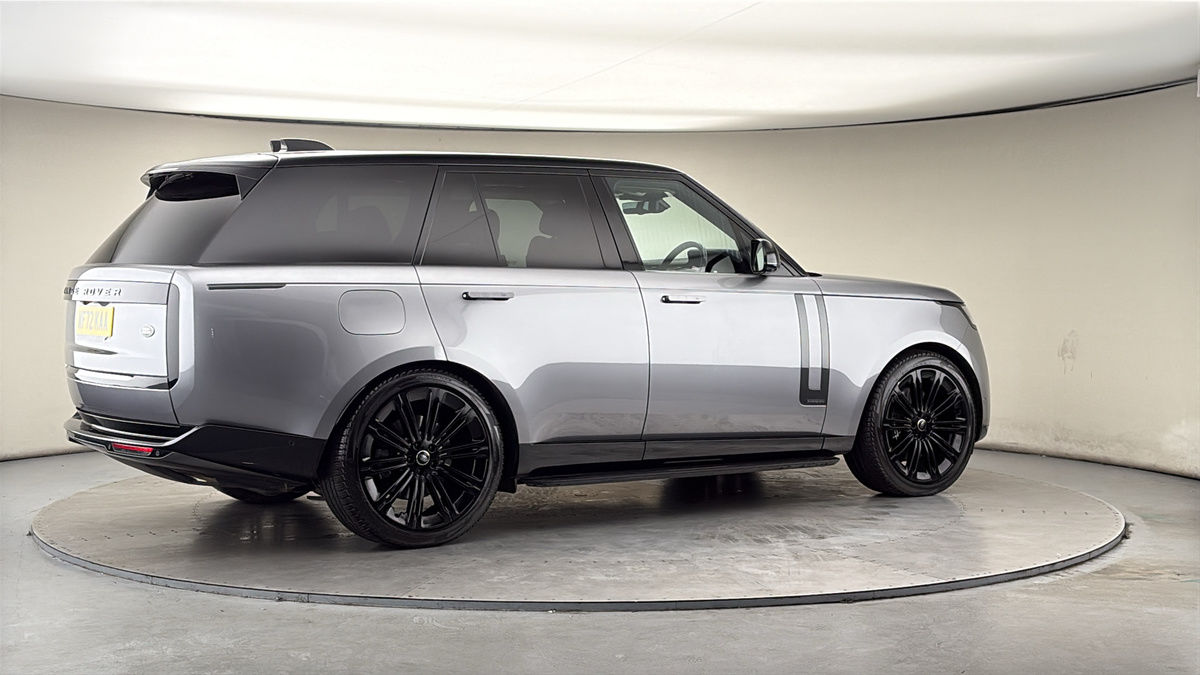 More views of Land Rover Range Rover