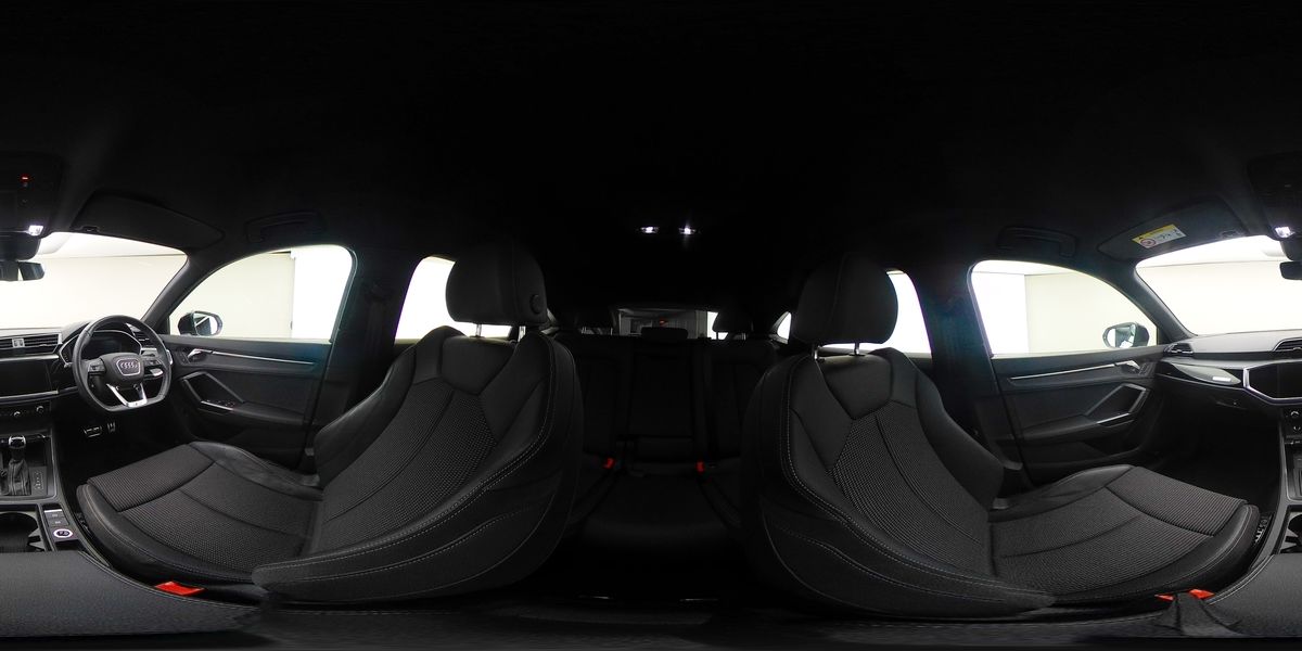 More views of Audi Q3