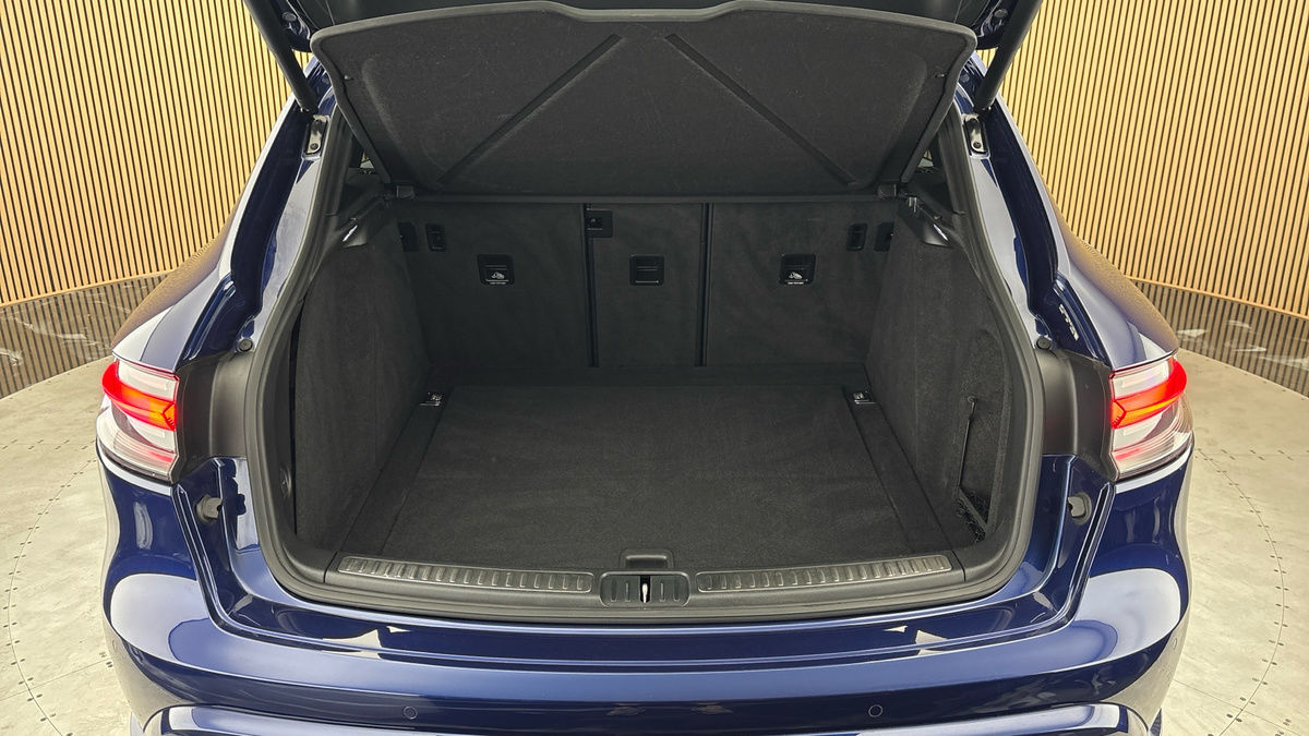 Porsche Macan Image 11