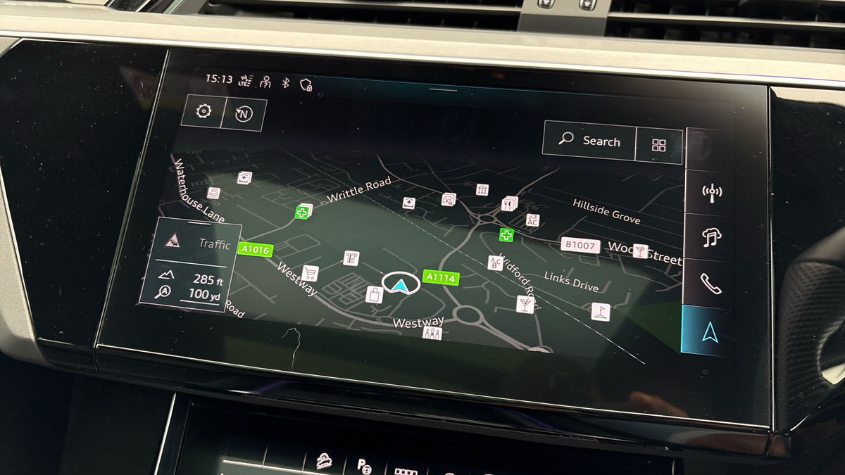 Audi Q8 e-tron Image 17