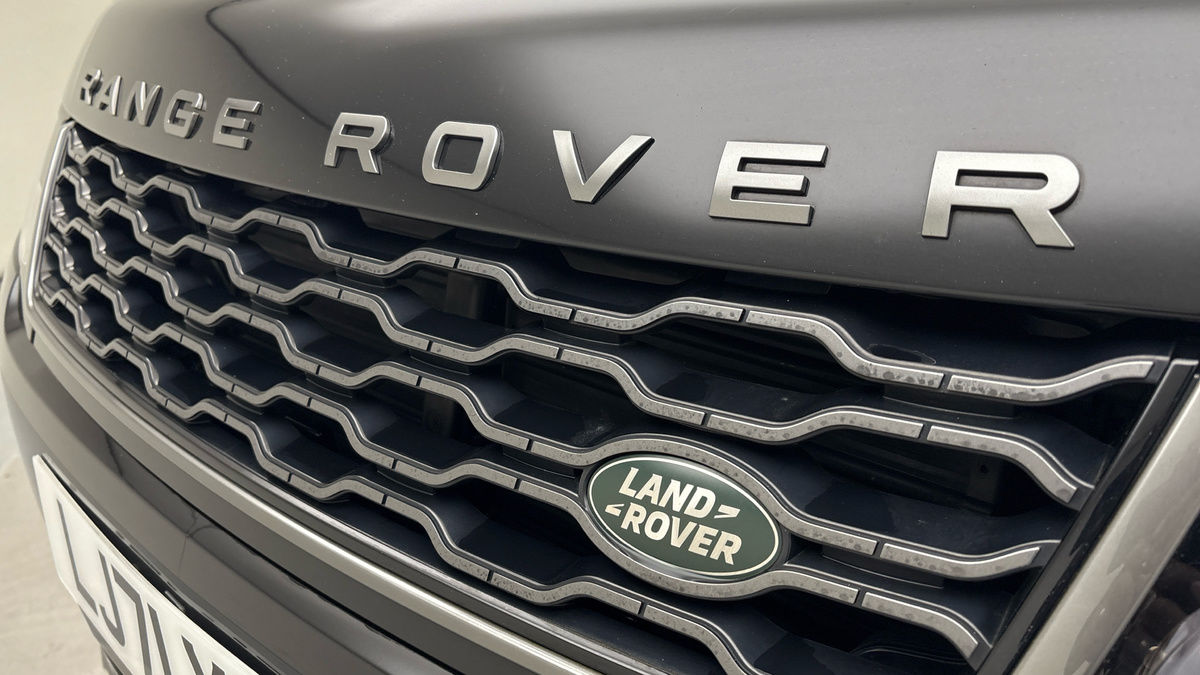 Land Rover Range Rover Sport Image 24