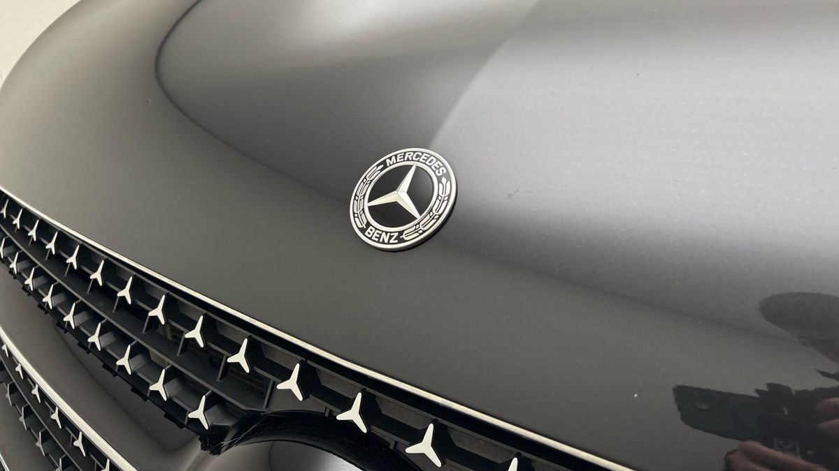 Mercedes-Benz V Class Image 24