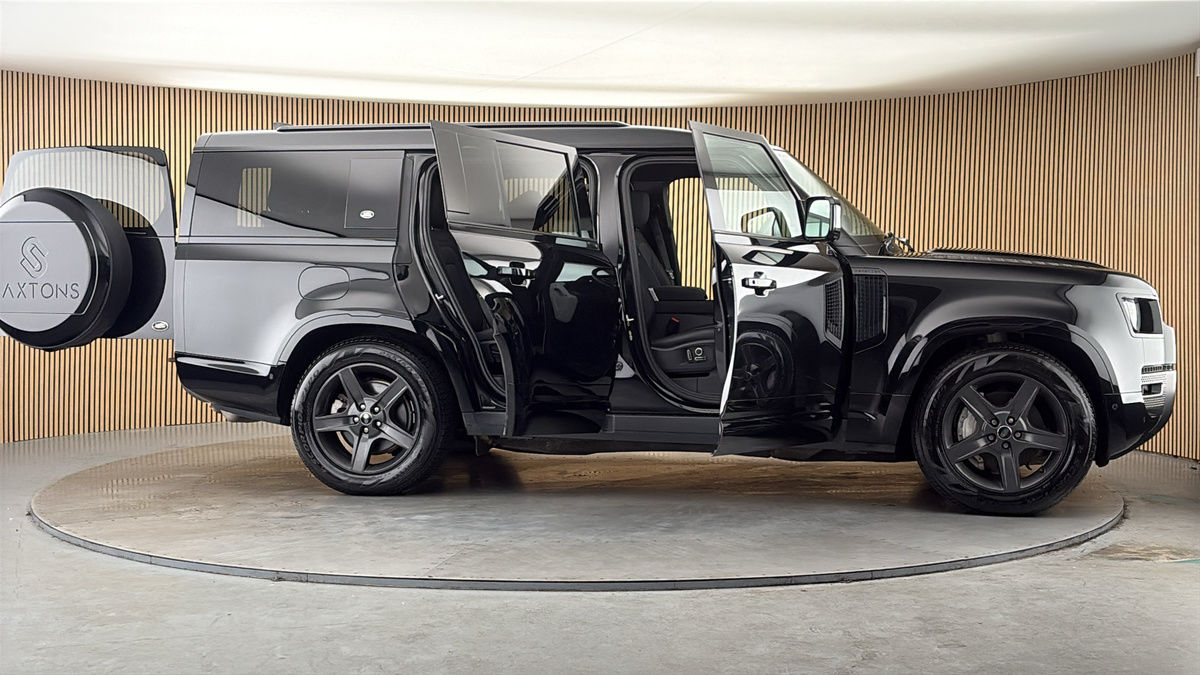 More views of Land Rover Defender 130