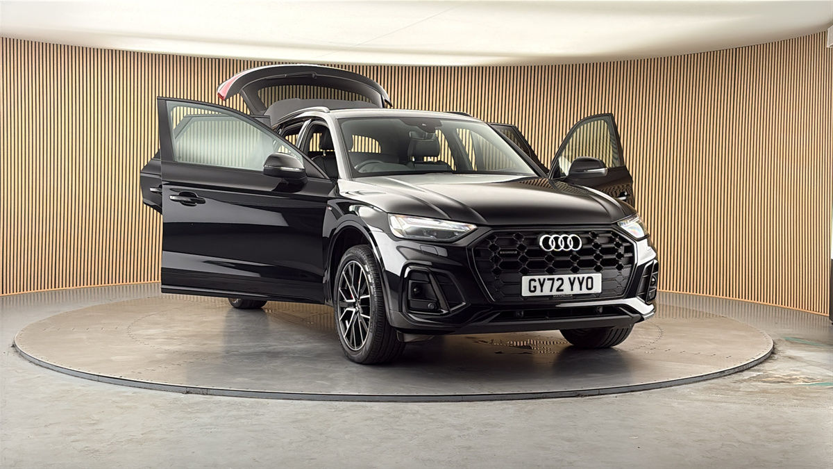 More views of Audi Q5