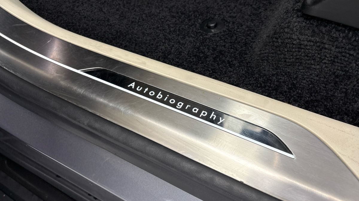 Land Rover Range Rover Image 28