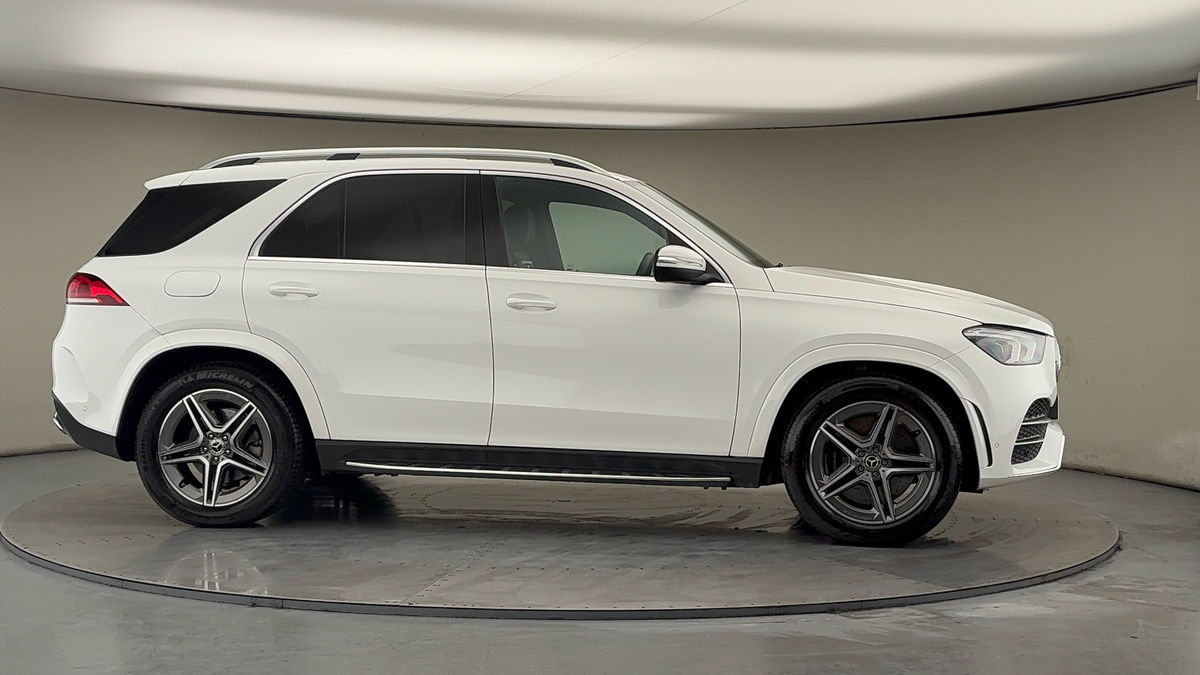 More views of Mercedes-Benz GLE