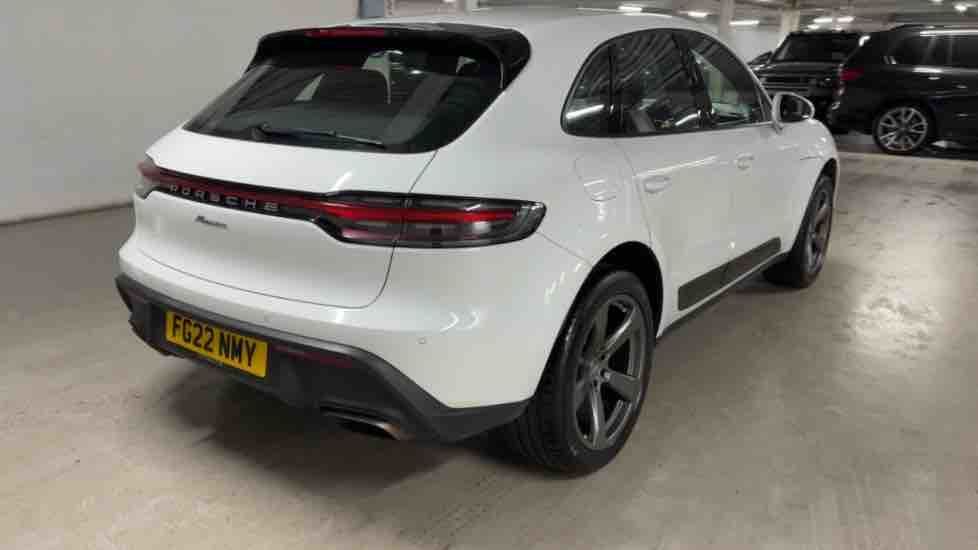 More views of Porsche Macan