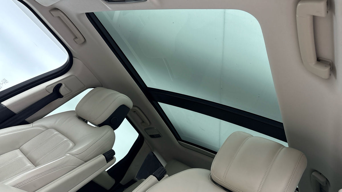 Land Rover Range Rover Sport Image 6