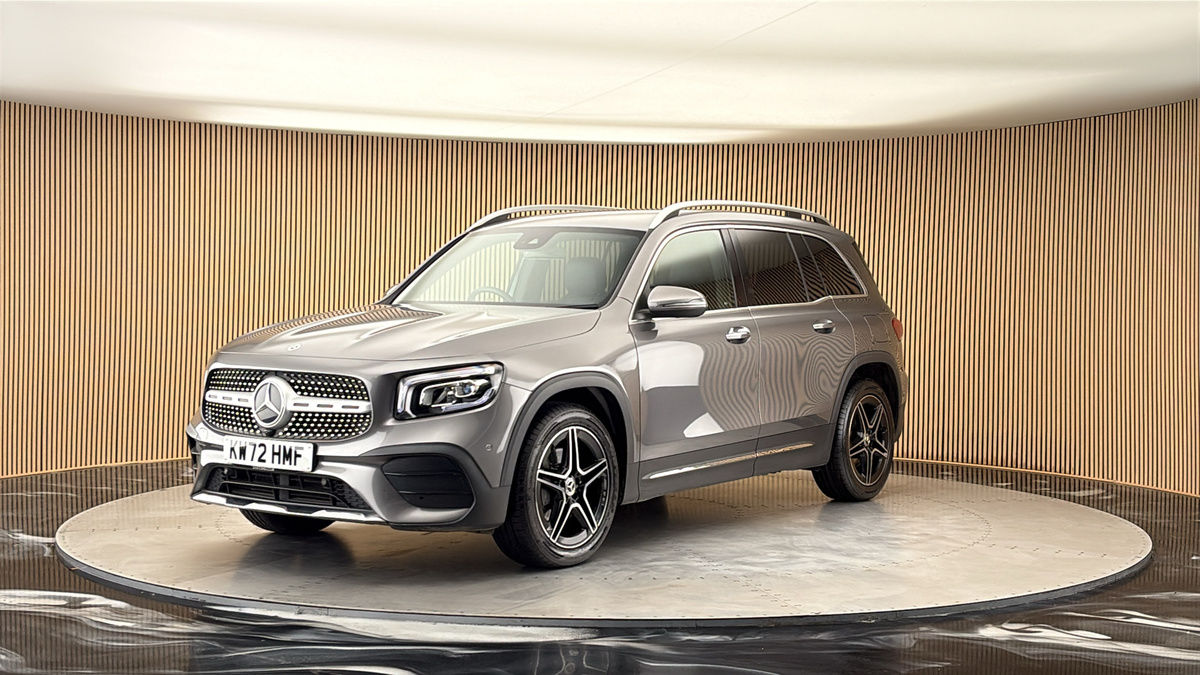 More views of Mercedes-Benz GLB