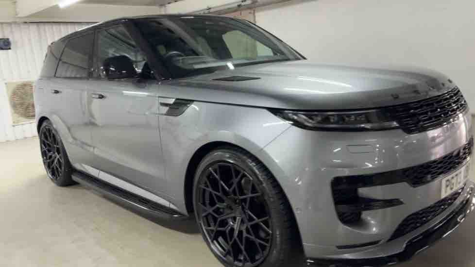 More views of Land Rover Range Rover Sport