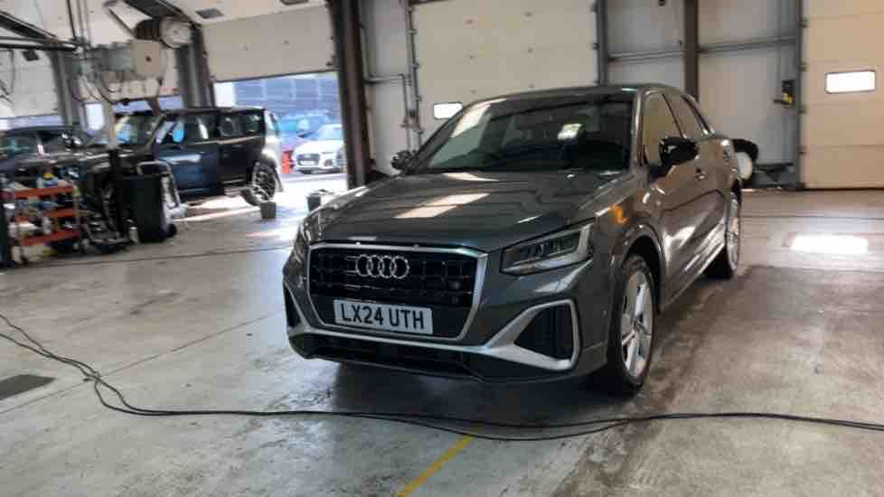 More views of Audi Q2