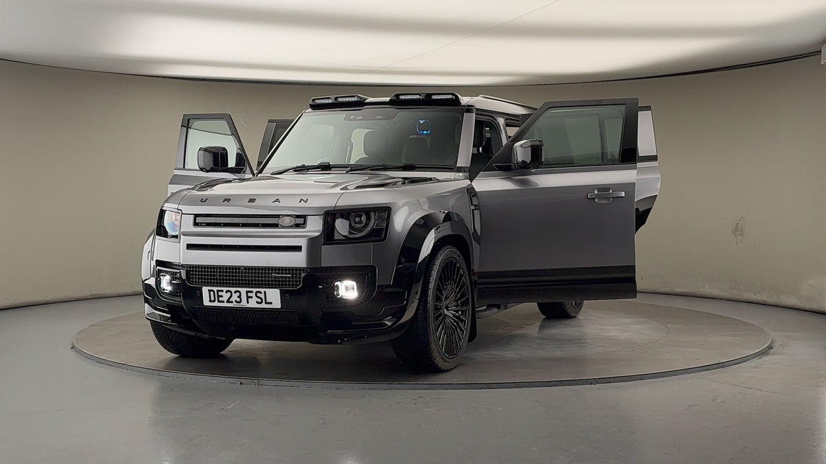 More views of Land Rover Defender 130