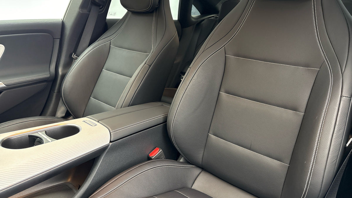 Mercedes-Benz CLA Image 7
