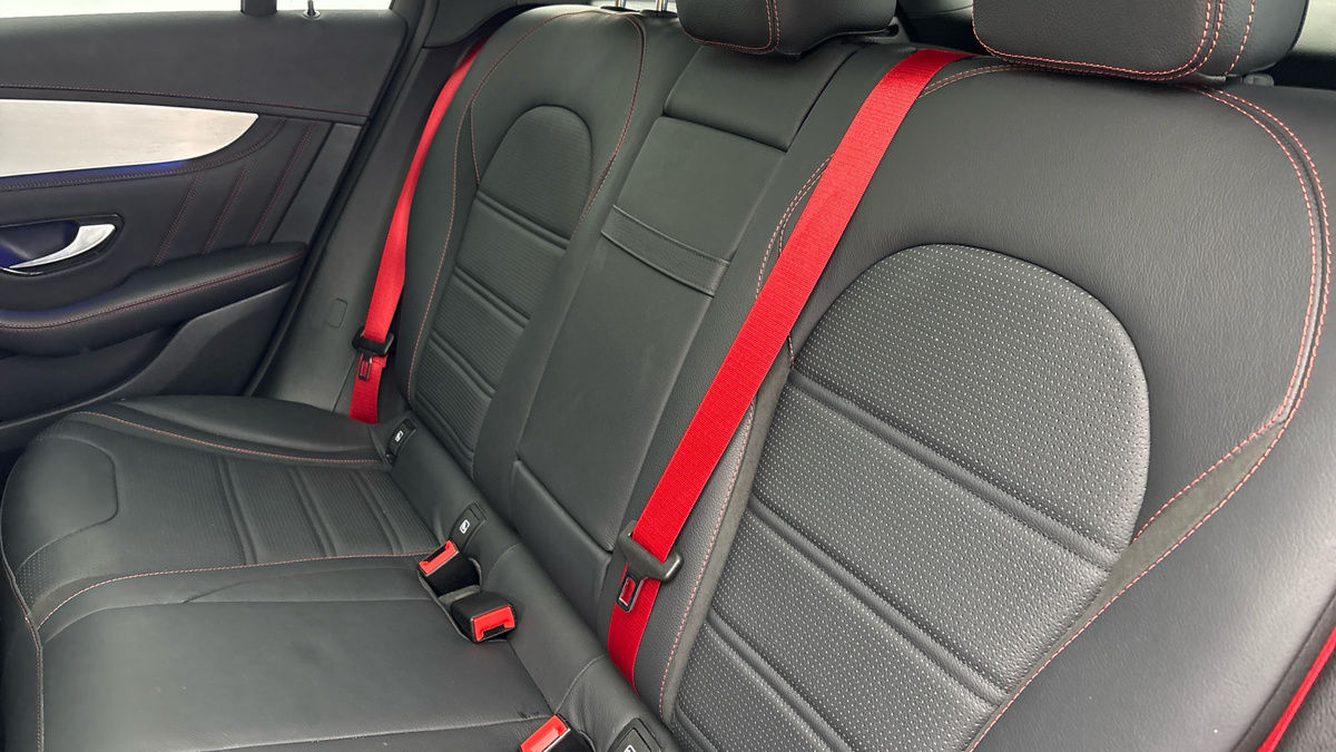 Mercedes-Benz GLC Image 8