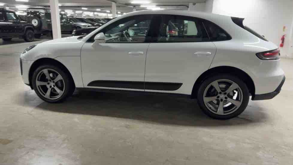 More views of Porsche Macan