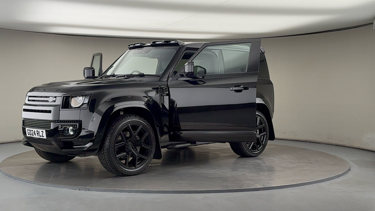 Land Rover Defender 90 Urban Image 23