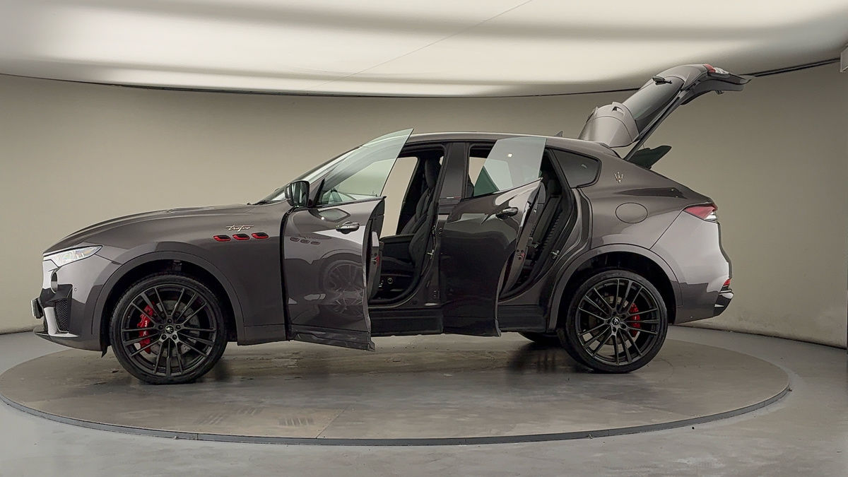 More views of Maserati Levante