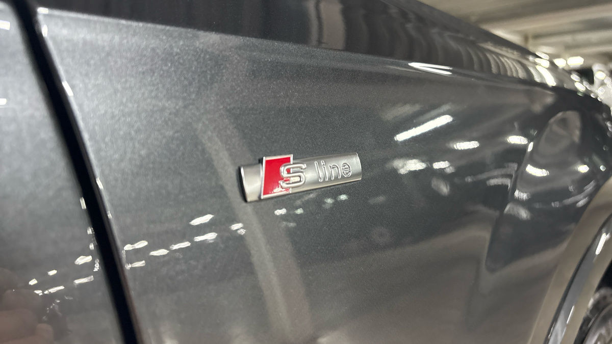 Audi Q7 Image 6