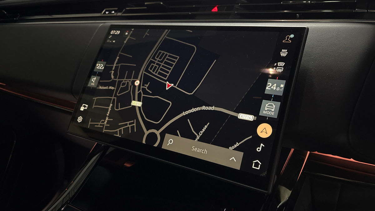 Land Rover Range Rover Sport Urban Image 17