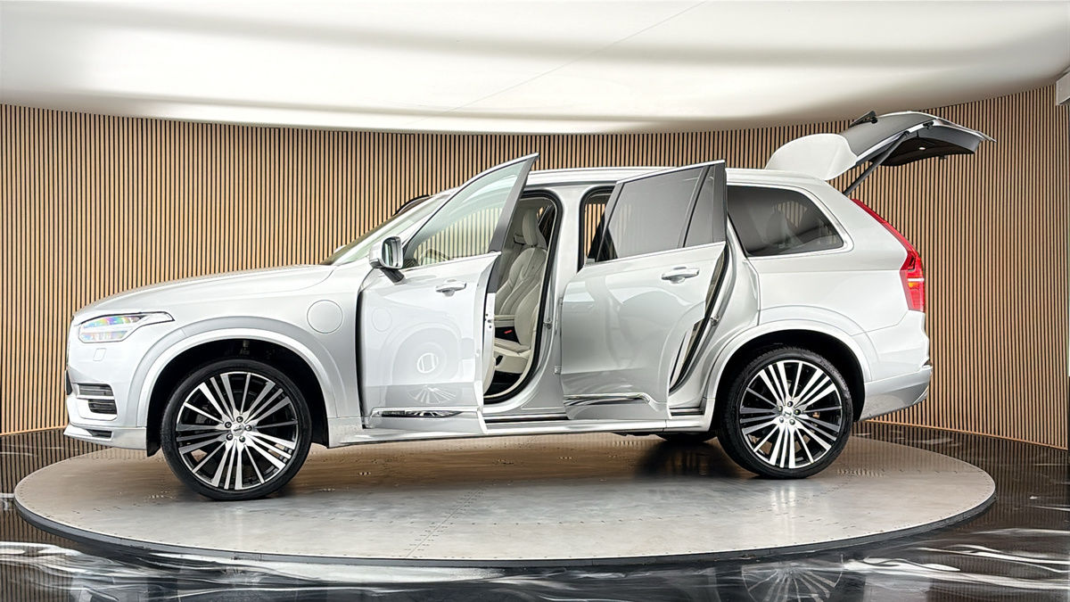 More views of Volvo XC90