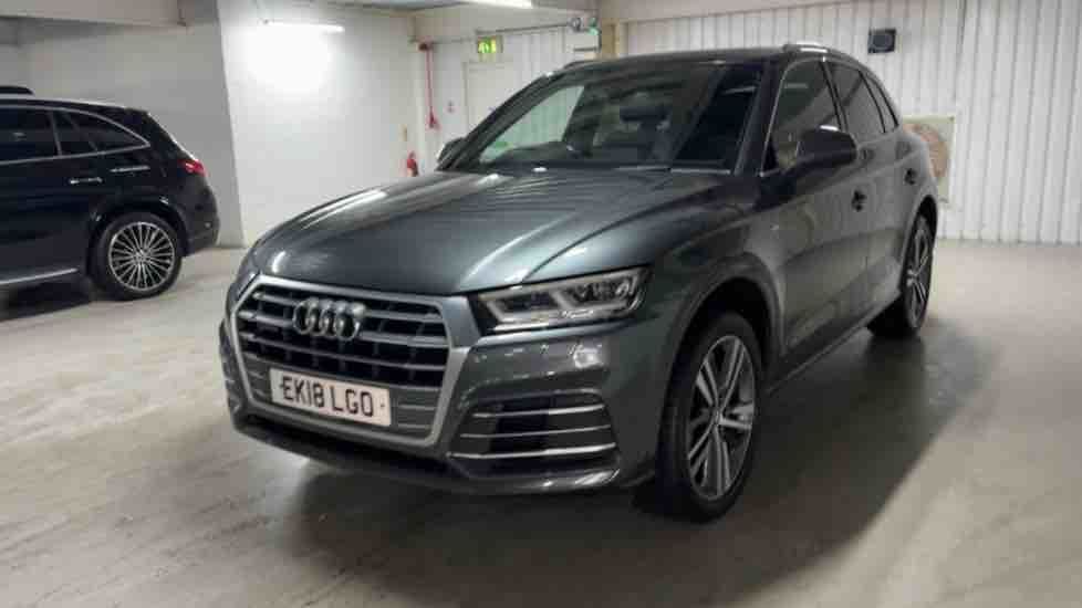 More views of Audi Q5