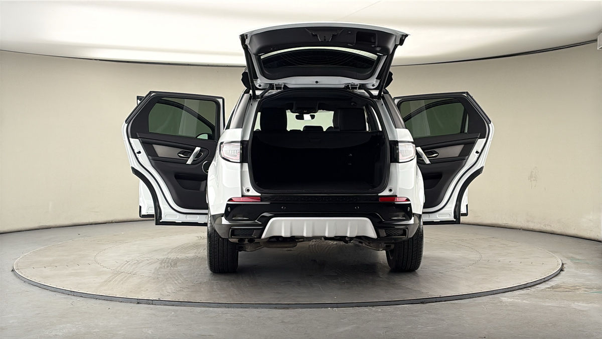 More views of Land Rover Discovery Sport