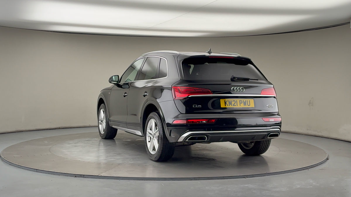 More views of Audi Q5