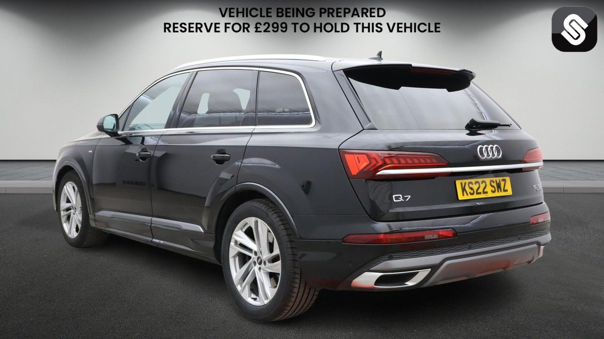 Audi Q7 Image 3