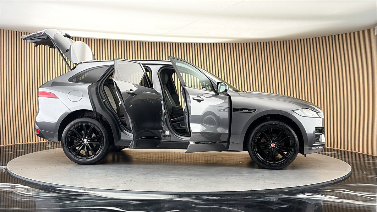 More views of Jaguar F-PACE
