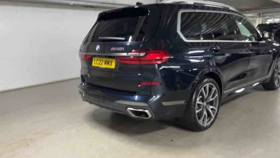 More views of BMW X7