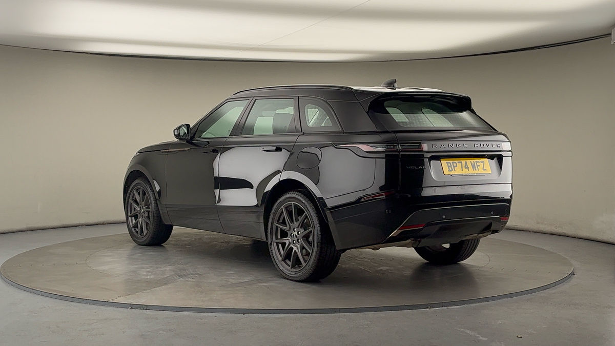 Land Rover Range Rover Velar Image 2