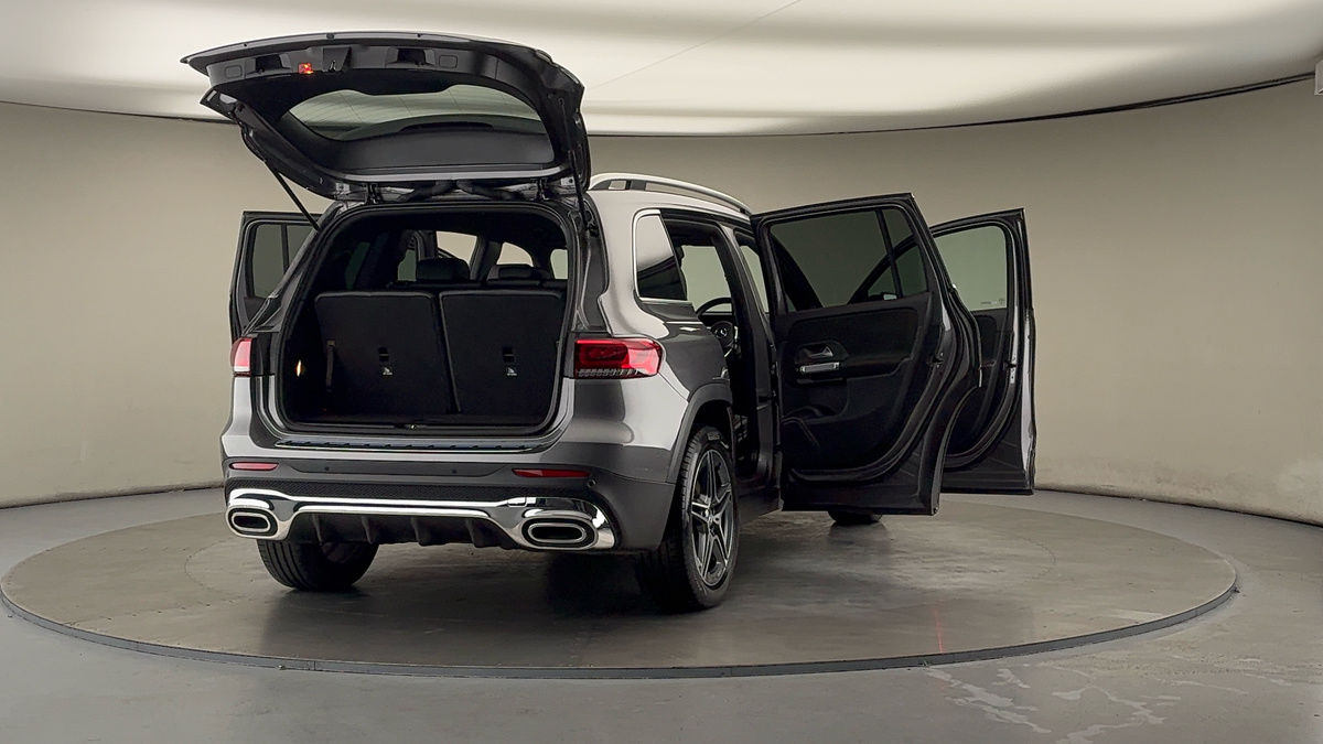 More views of Mercedes-Benz GLB