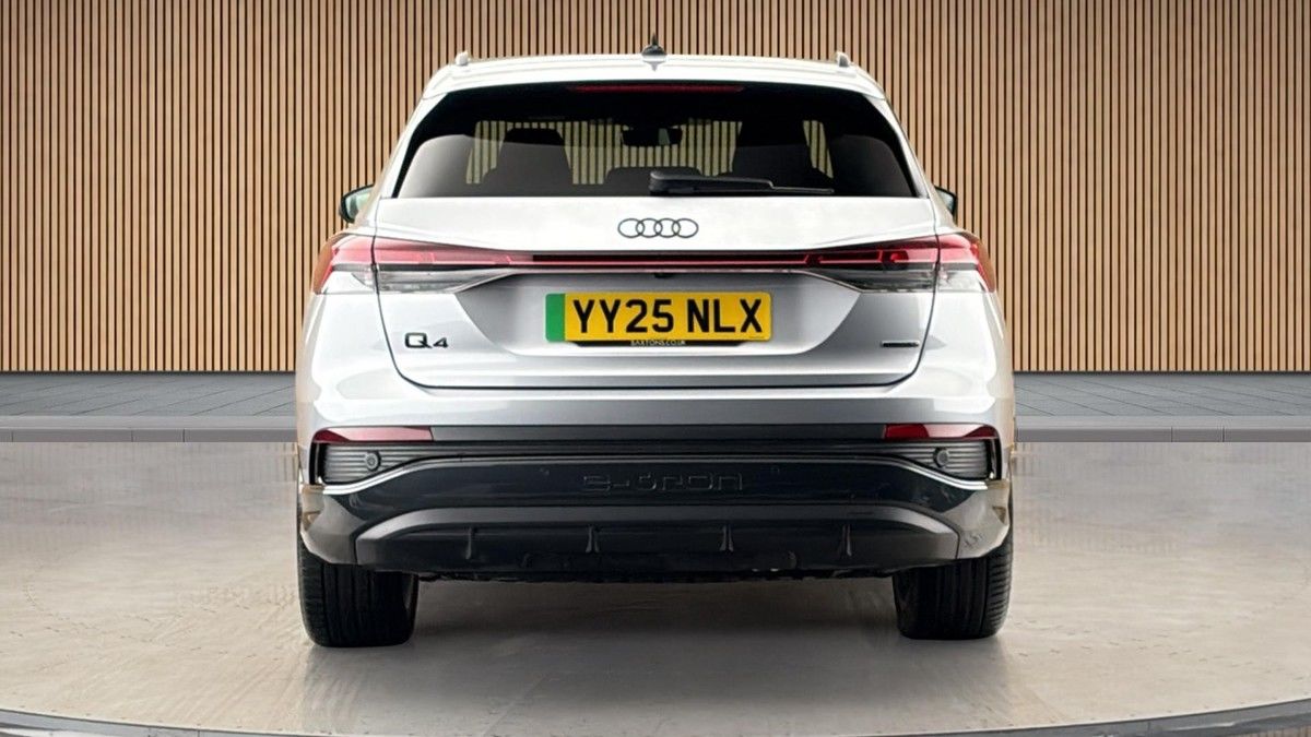 Audi Q4 e-tron Image 4