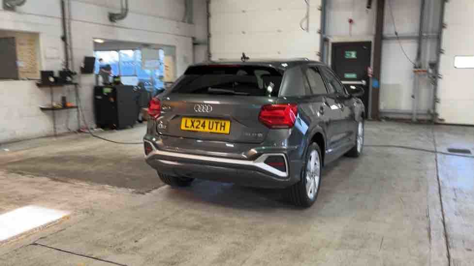 More views of Audi Q2
