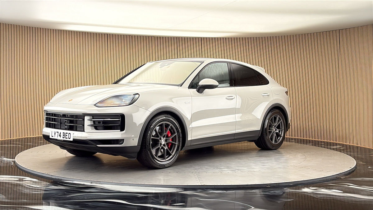 Porsche Cayenne Image 20