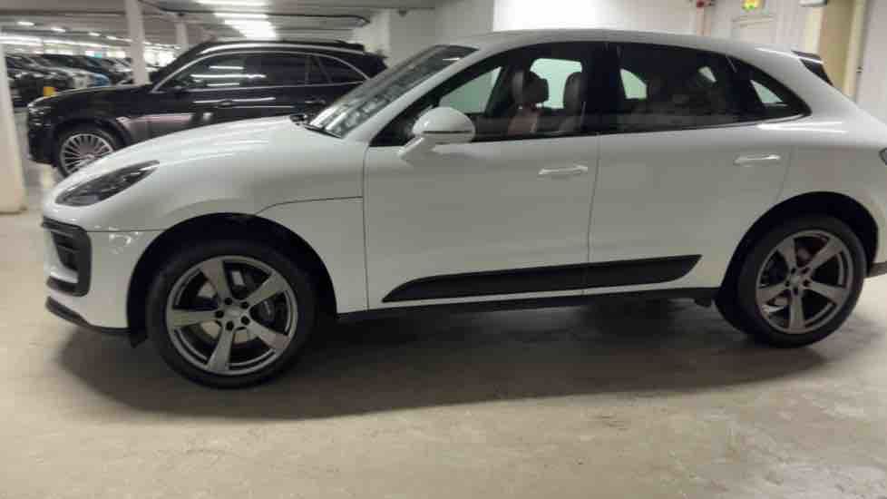 More views of Porsche Macan