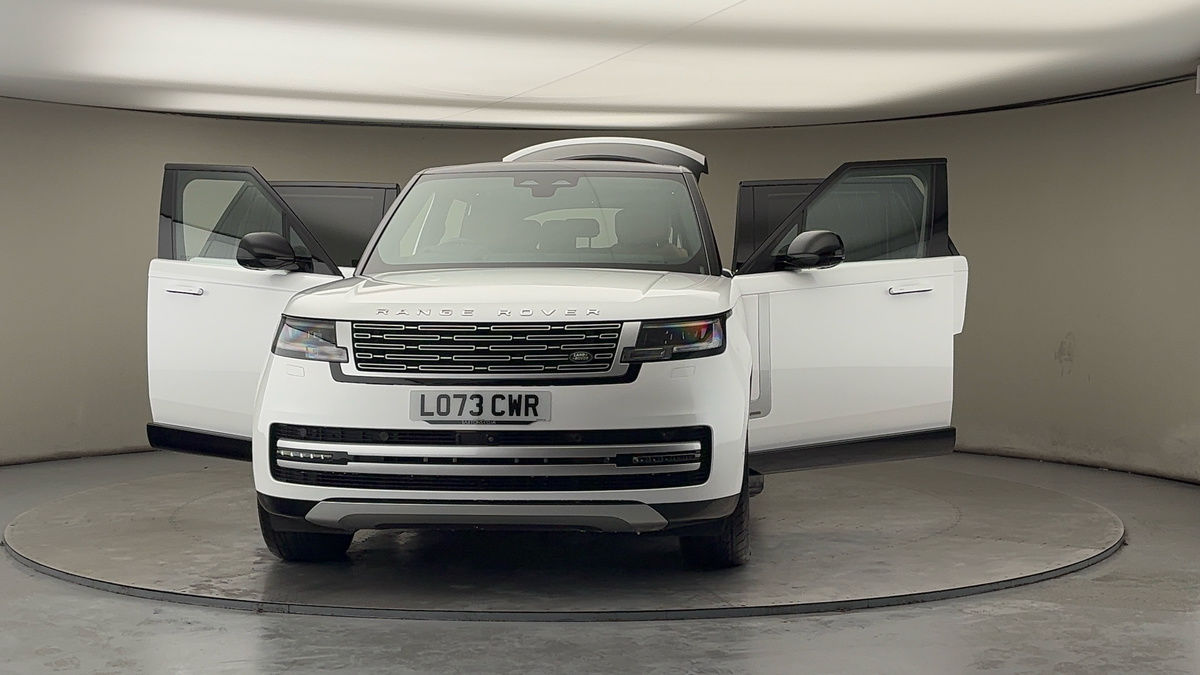 More views of Land Rover Range Rover