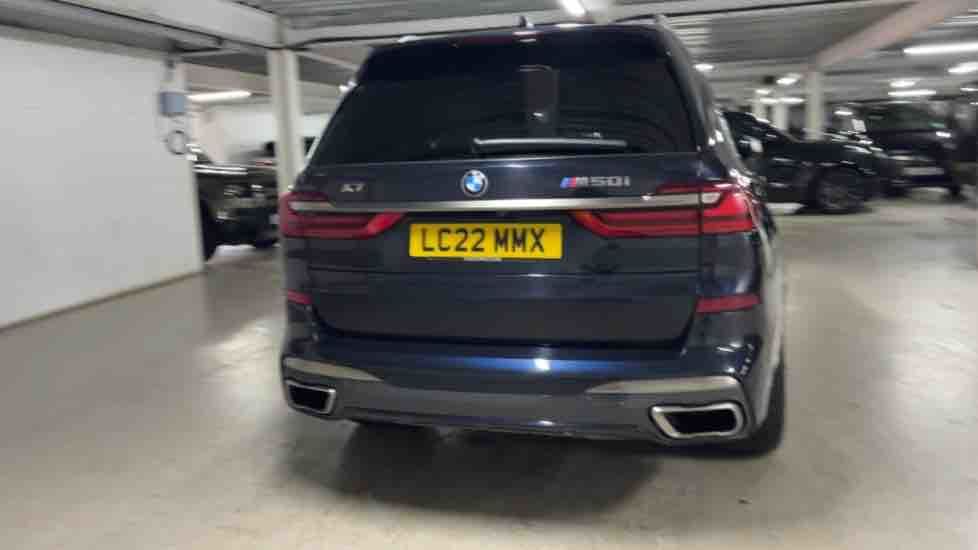 More views of BMW X7
