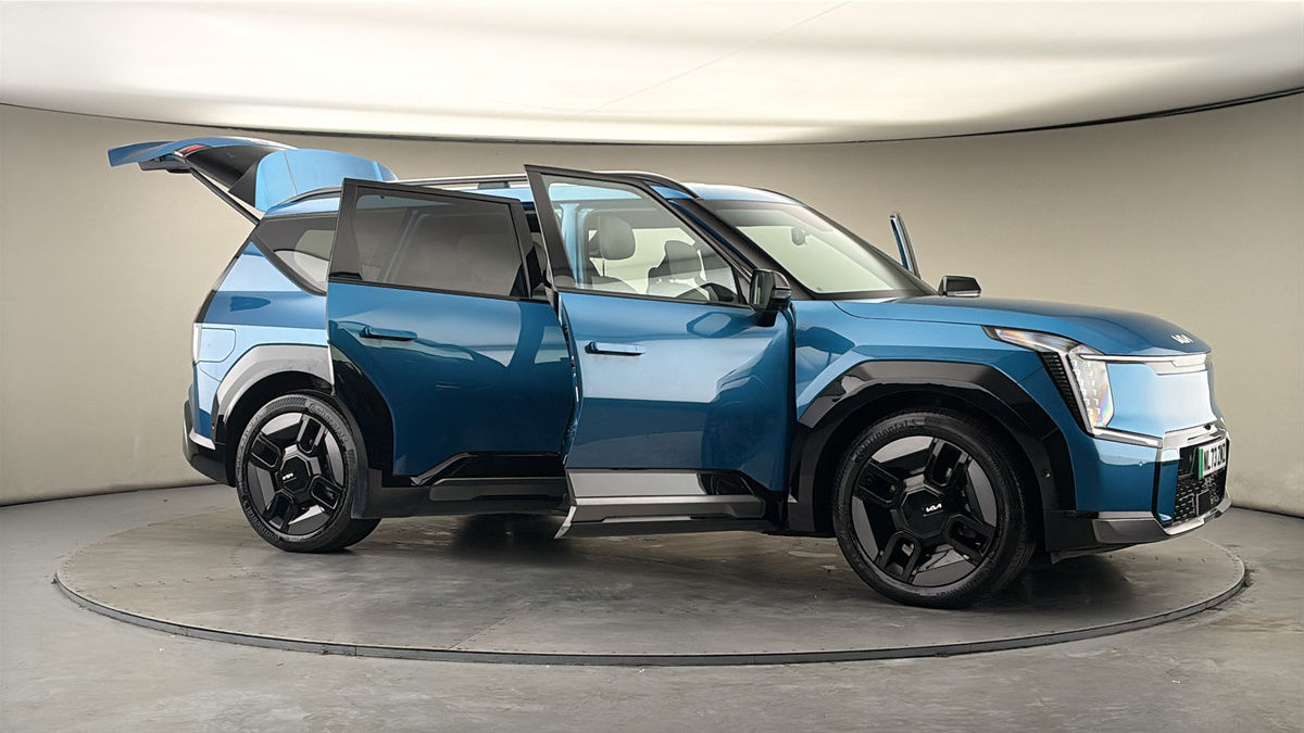 More views of Kia EV9