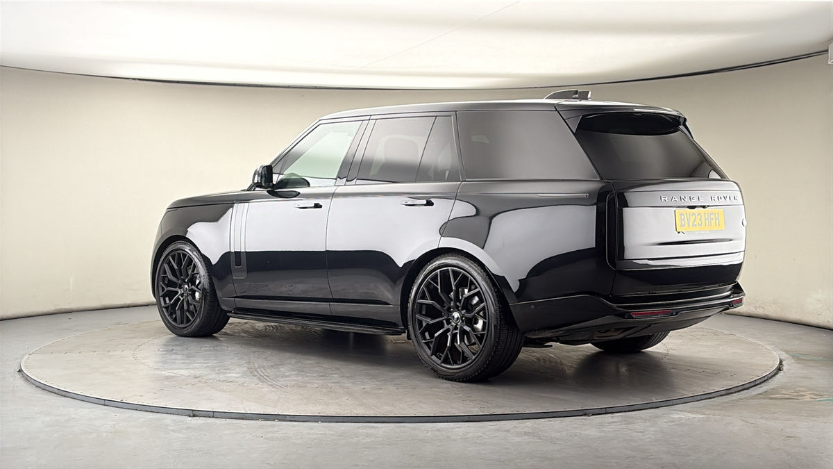 More views of Land Rover Range Rover