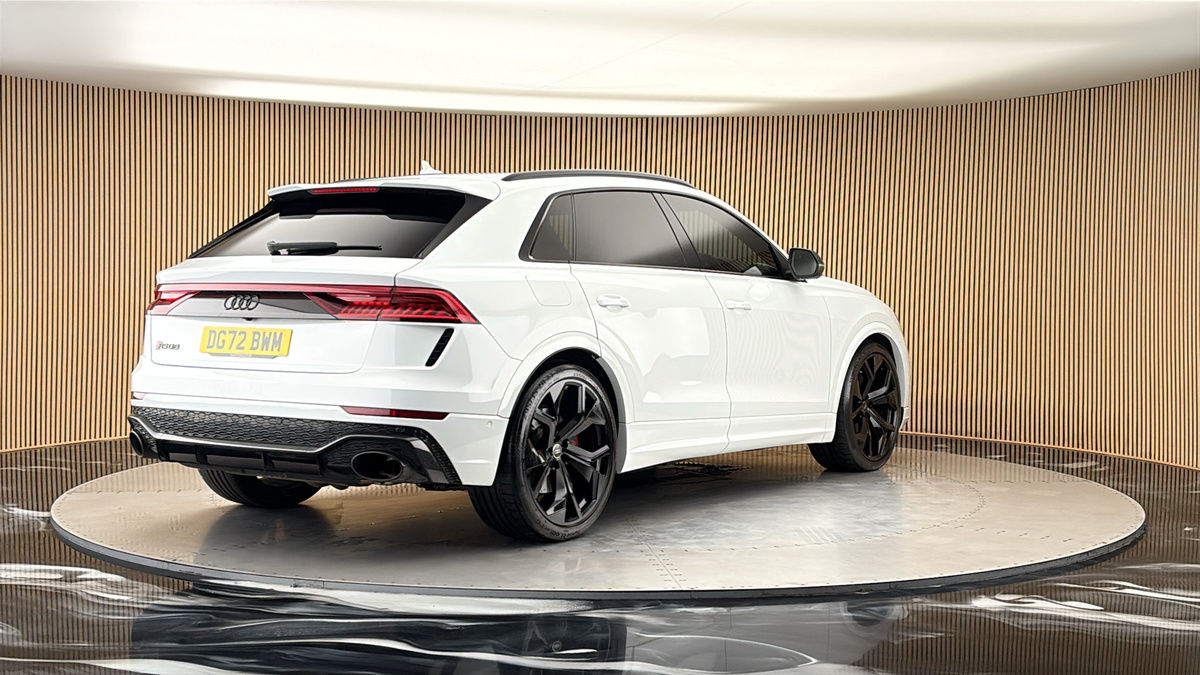 More views of Audi RSQ8