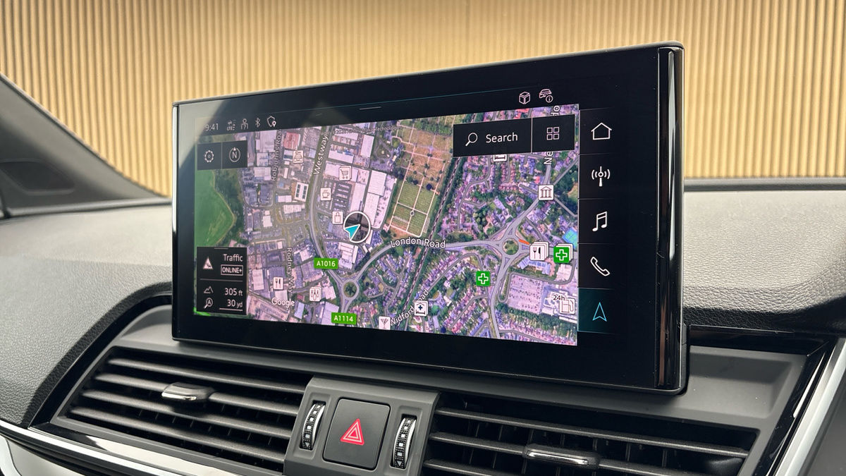 Audi Q5 Image 17