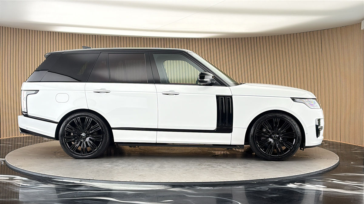 Land Rover Range Rover Image 16