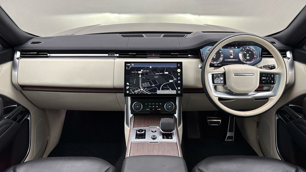 Land Rover Range Rover Image 12