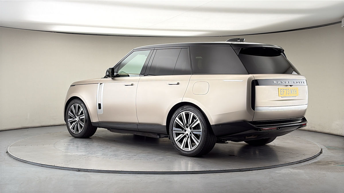 More views of Land Rover Range Rover