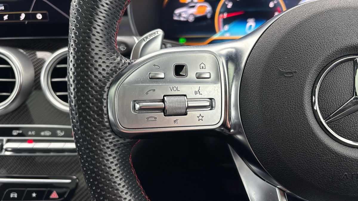 Mercedes-Benz GLC Image 13